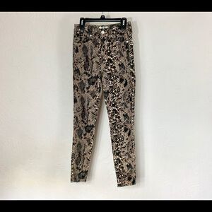 COPY - NWT We The Free Raw High Rise Printed Jeggings